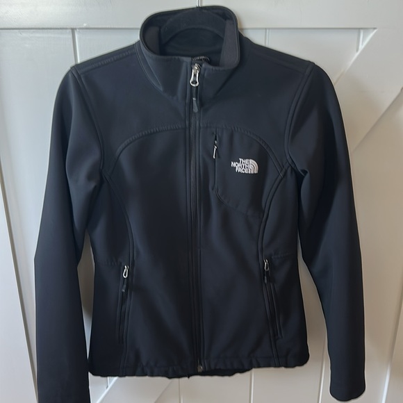 The North Face Women's Black Jacket - Picture 4 of 13